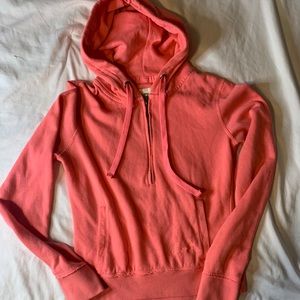 Hot pink half zip hoodie 🌺